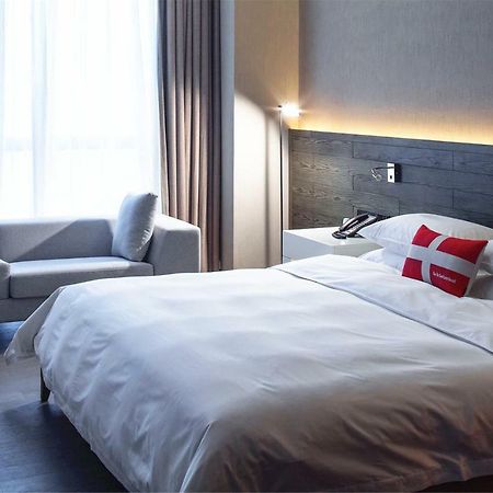 Swisstouches Guangzhou Hotel Residences Экстерьер фото