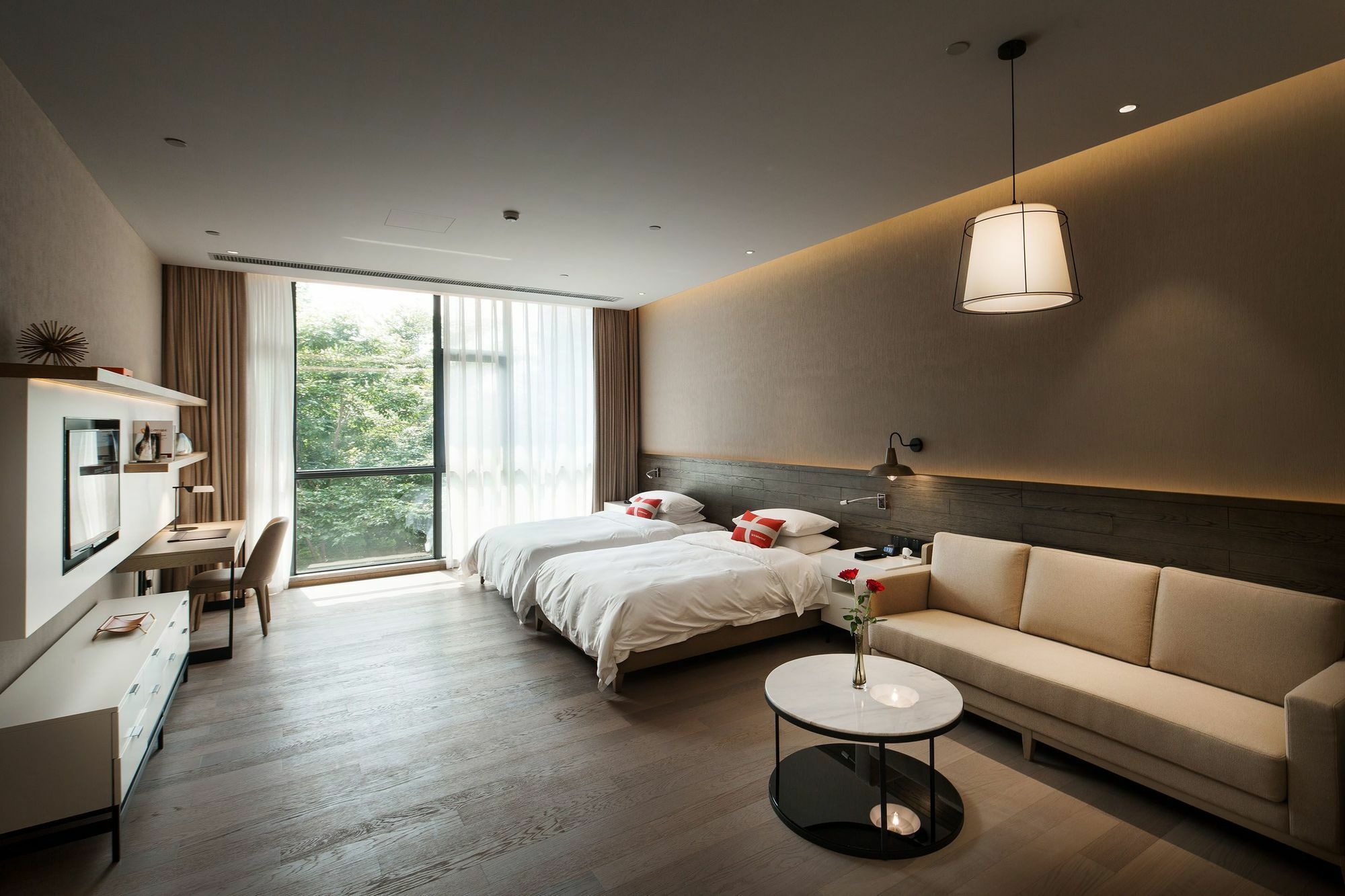 Swisstouches Guangzhou Hotel Residences Экстерьер фото